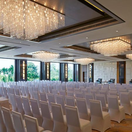 Courtyard By Marriott Bilaspur Buitenkant foto