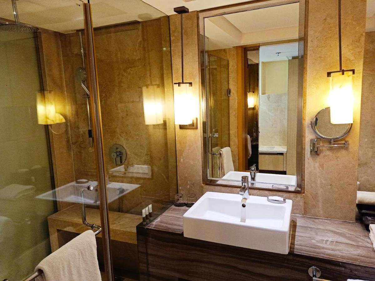 Courtyard By Marriott Bilaspur Buitenkant foto