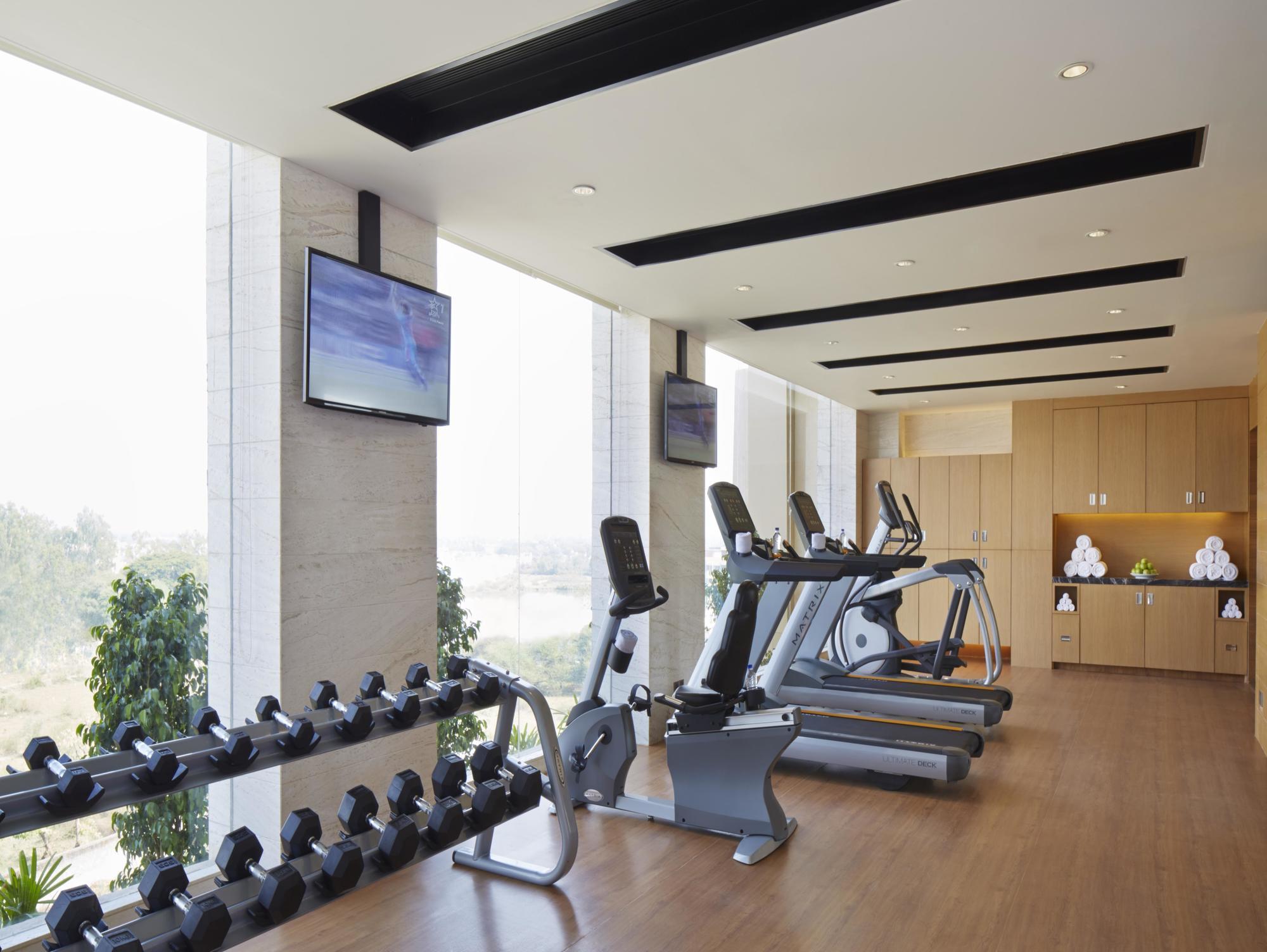 Courtyard By Marriott Bilaspur Buitenkant foto