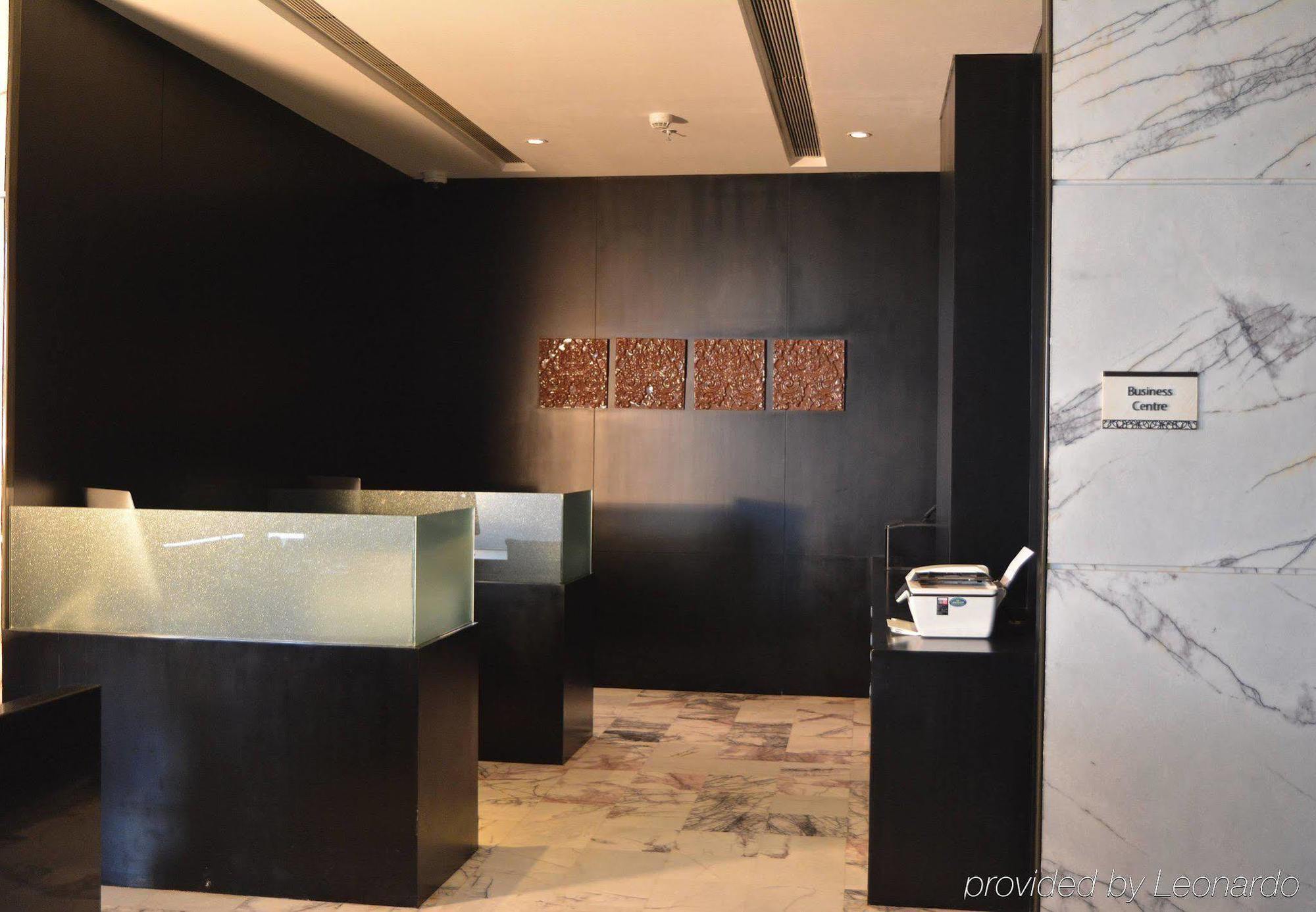 Courtyard By Marriott Bilaspur Buitenkant foto